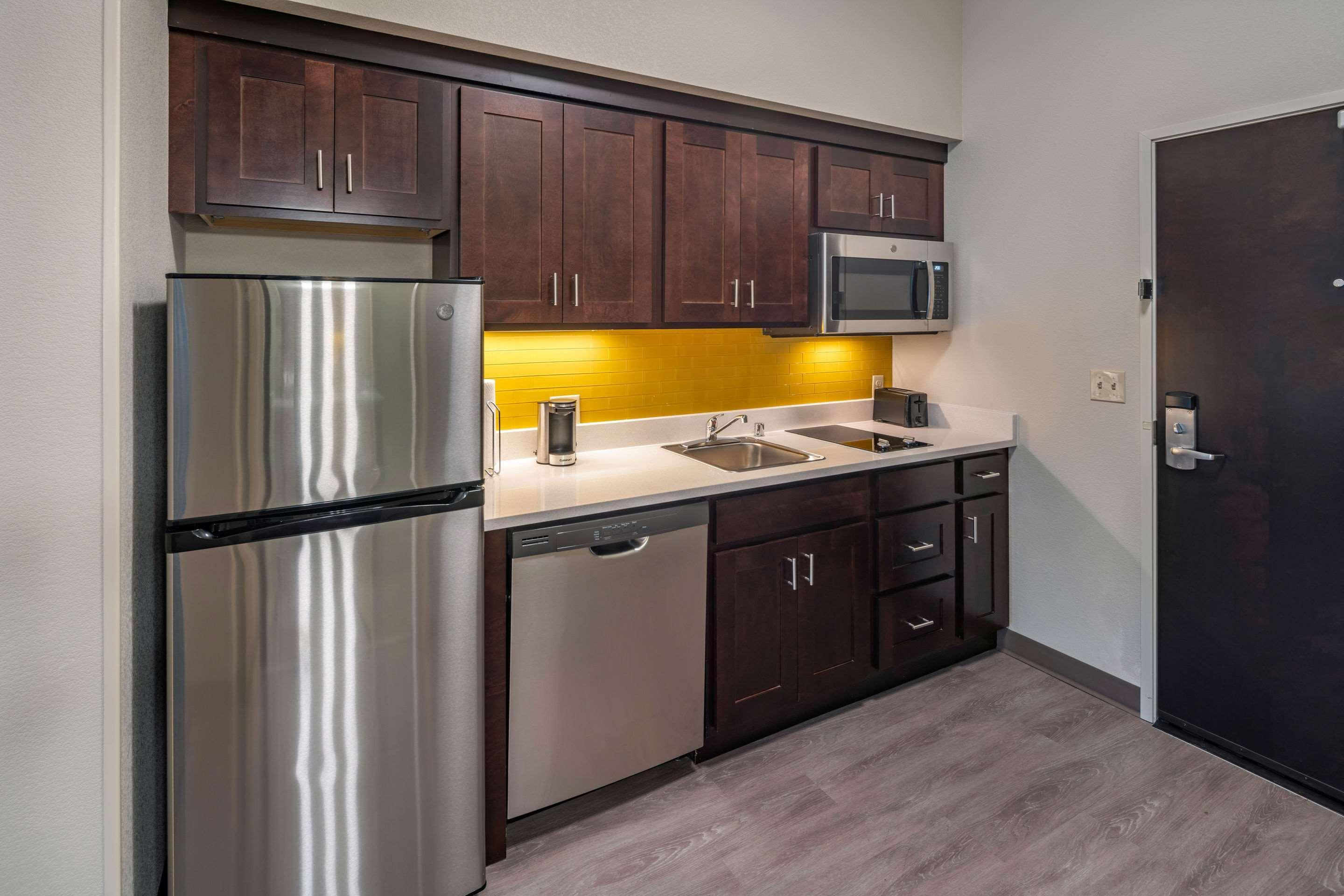 Hotel Mainstay Spokane Airport 2*